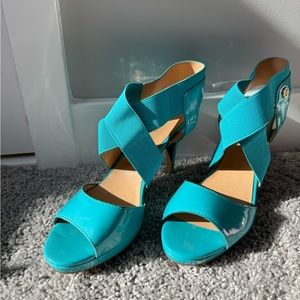 Turquoise Liz Claiborne High Heels